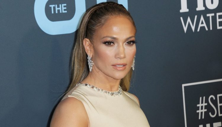Jennifer,Lopez,At,The,25th,Annual,Critics’,Choice,Awards,Held