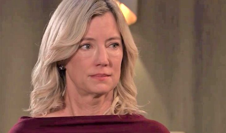 General Hospital – Nina Reeves (Cynthia Watros)