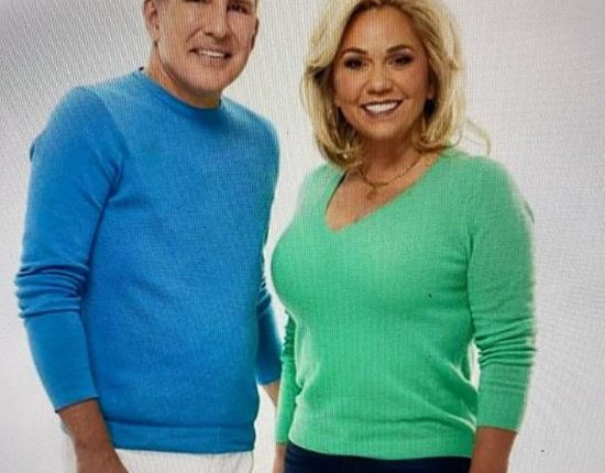 Chrisley Knows Best Todd And Julie Chrisley Sentencing Date Delayed
