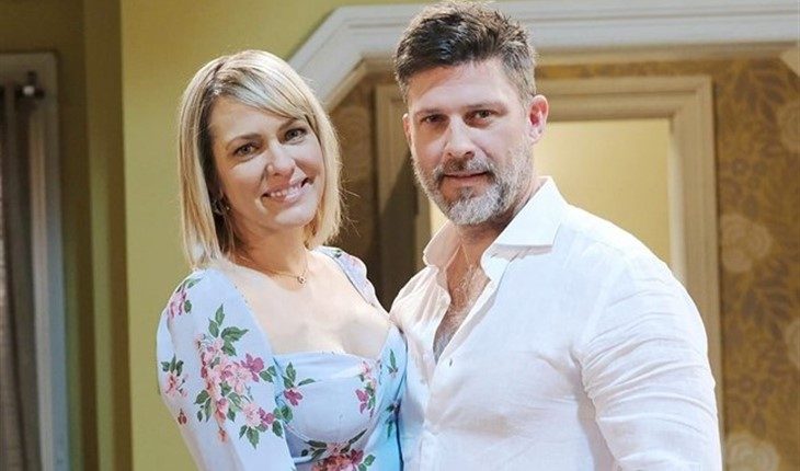 Days Of Our Lives – Nicole Walker Hernandez (Arianne Zucker) Eric Brady (Greg Vaughan)
