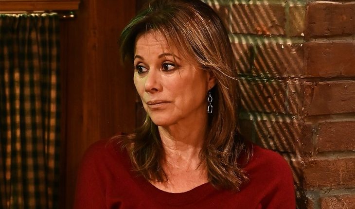 General Hospital – Alexis Davis (Nancy Lee Grahn)