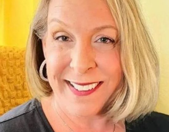 90 Day Fiance Star Kim Menzies Hair Now Blonde and Short