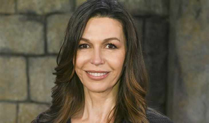 Finola Hughes