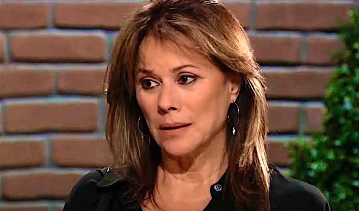 General Hospital – Alexis Davis (Nancy Lee Grahn)