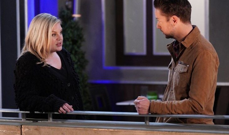 General Hospital – Austin Gatlin Holt (Roger Howarth) Maxie Jones (Kirsten Storms).