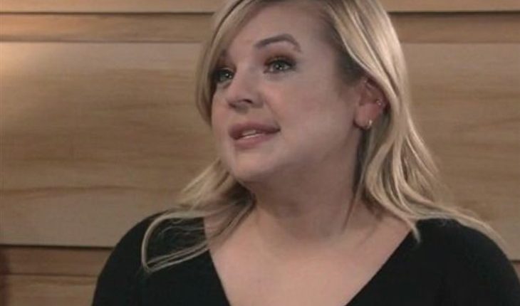 Maxie Jones (Kirsten Storm)