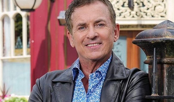 Shane Richie (730 x 501)