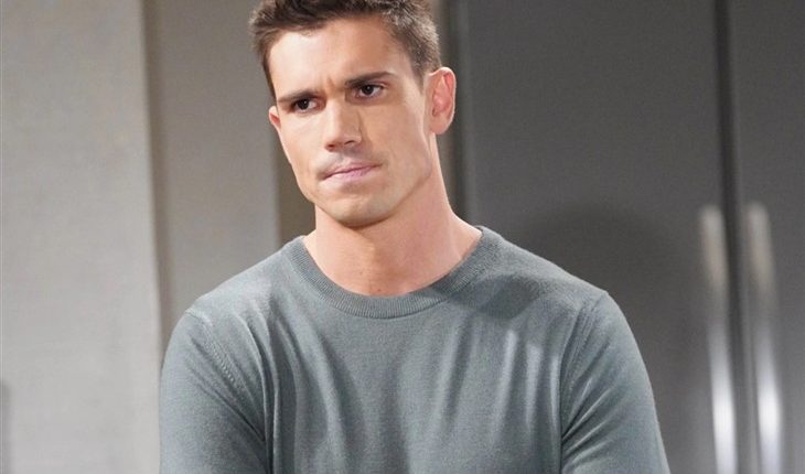 The Bold And The Beautiful – John Finnigan (Tanner Novlan)