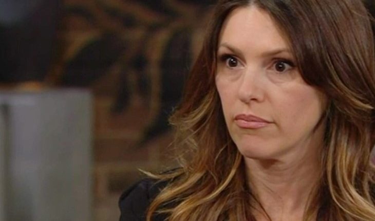 The Young And The Restless – Chloe Mitchell (Elizabeth Hendrickson)