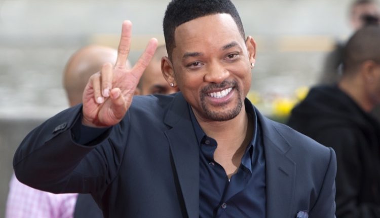 Moscow,,Russia,-,May,27:,Will,Smith,Takes,Photo,With