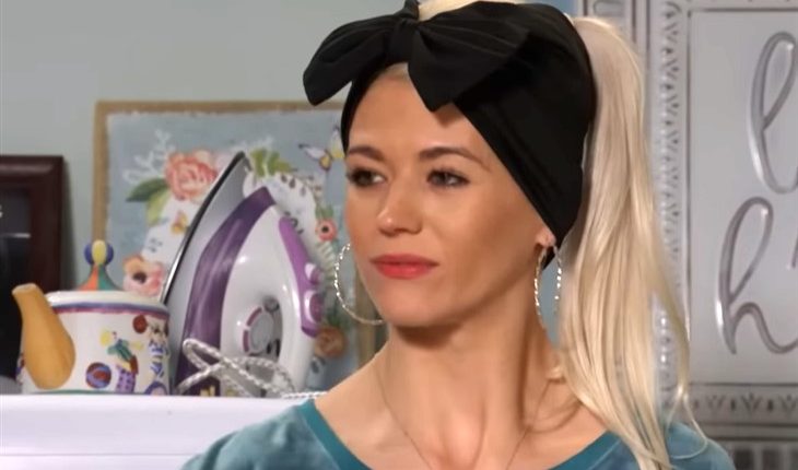 EastEnders – Lola Pearce