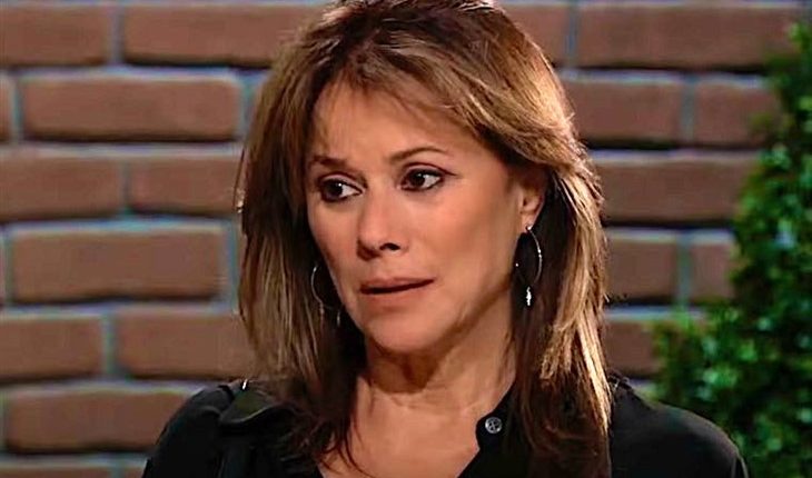 General Hospital – Alexis Davis (Nancy Lee Grahn)