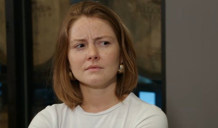 90 Day Fiancé – Kara Roger