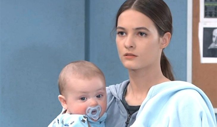 General Hospital -Esme Prince (Avery Kristen Pohl)