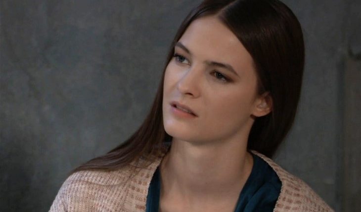 General Hospital – Esme Prince (Avery Kristen Pohl)