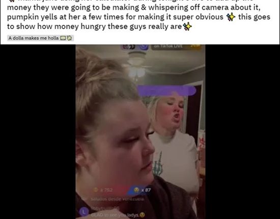 Mama June Shannon Counts The Dollars During Livestreaming