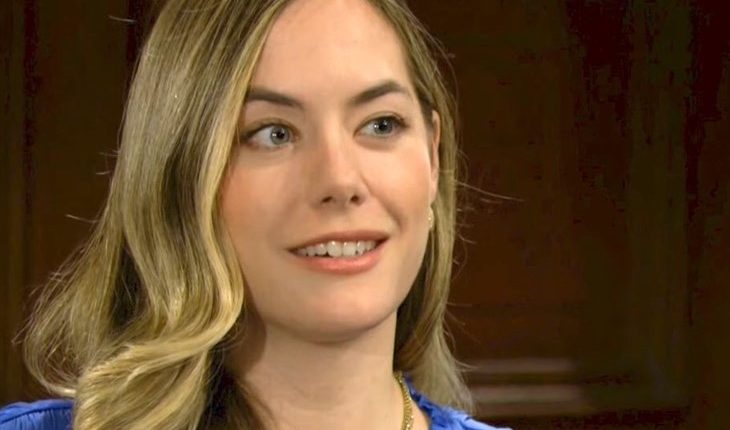 The Bold And The Beautiful – Hope Logan Spencer (Annika Noelle)