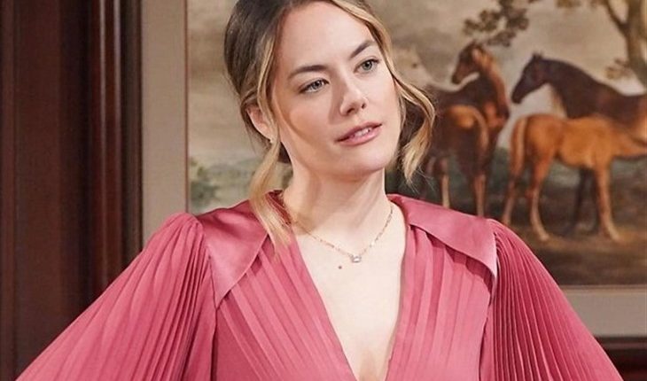 The Bold And The Beautiful – Hope Logan Spencer (Annika Noelle)