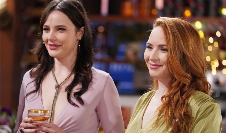 The Young And The Restless – Mariah Copeland (Camryn Grimes) Tessa Porter (Cait Fairbanks)