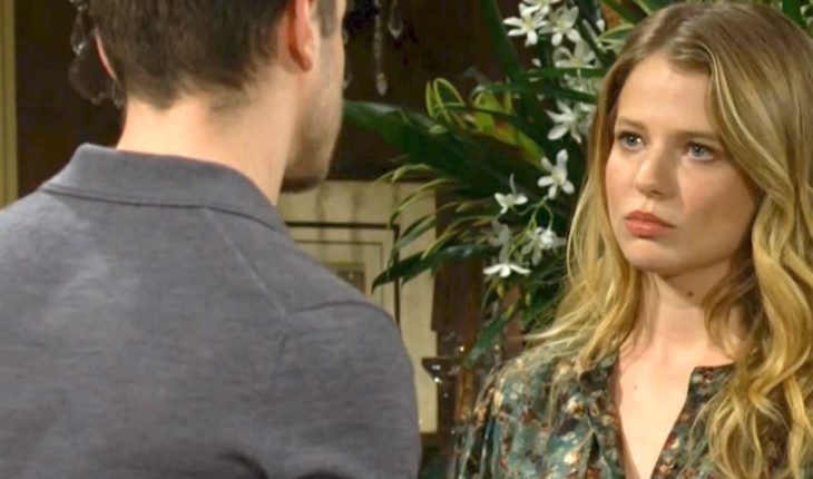 Young And The Restless – Summer Newman-Abbott (Allison Lanier)