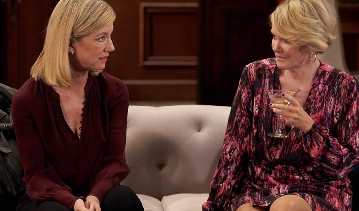 General Hospital – Carly Spencer (Laura Wright) Ava Jerome Cassadine (Maura West)