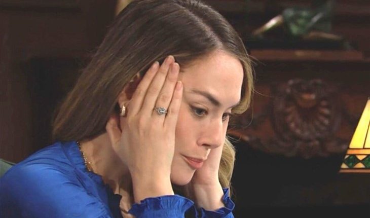 The Bold And The Beautiful – Hope Logan Spencer (Annika Noelle)