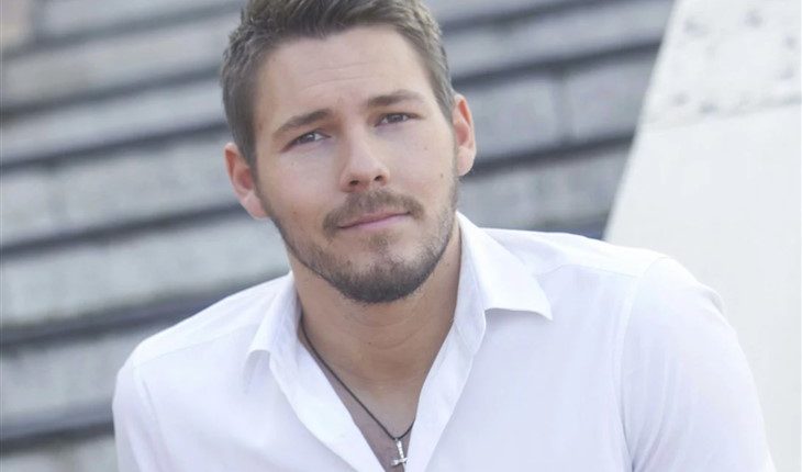 Scott Clifton