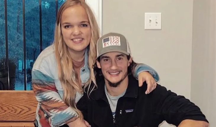 7 Little Johnstons