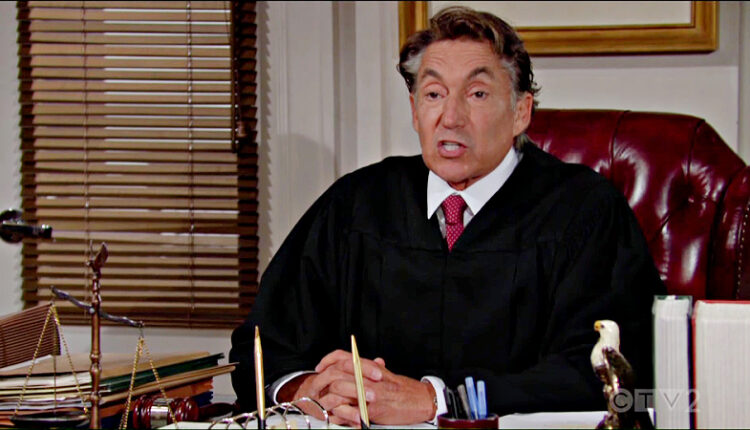 BB-Judge Evan Scott