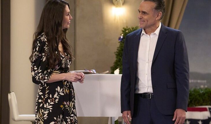 General Hospital – Anna Devane (Finola Hughes)