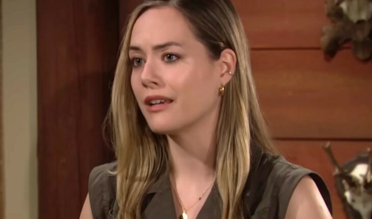 The Bold And The Beautiful – Hope Logan (Annika Noelle)