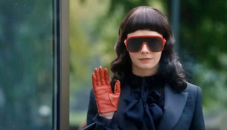 ahs-delicate3