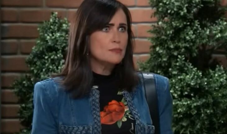 General Hospital – Lois Cerullo (Rena Sofer)
