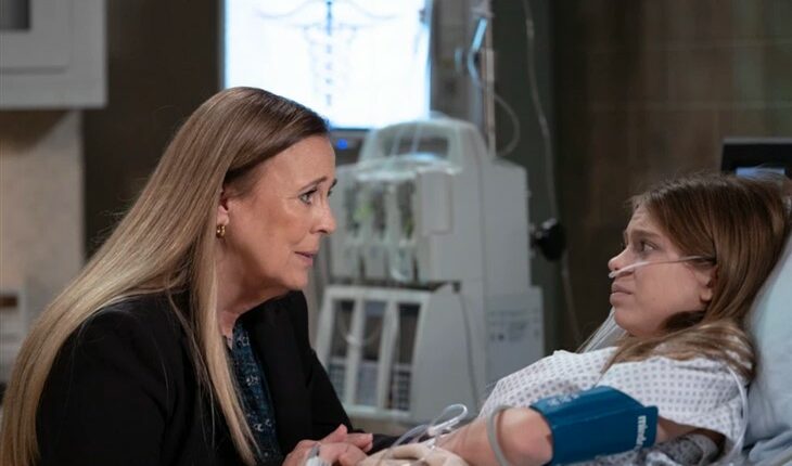 General Hospital – Laura Collins (Genie Francis)