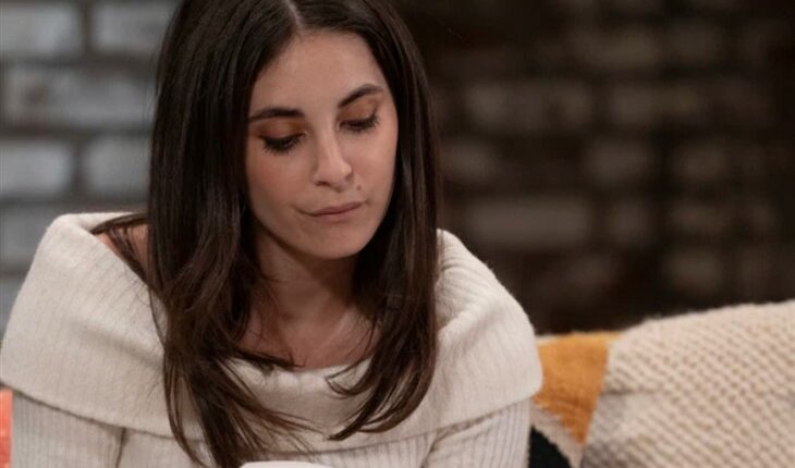 General Hospital – Molly Lansing-Davis (Kristen Vaganos)