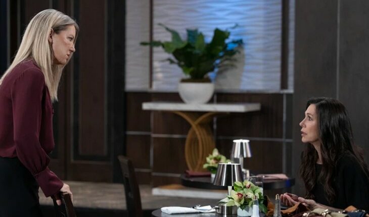 General Hospital – Nina Corinthos (Cynthia Watros)