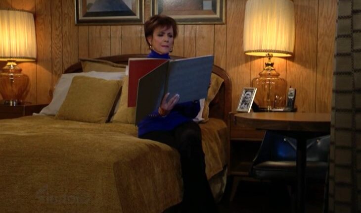 The Young And The Restless – Aunt Jordan (Colleen Zenk)