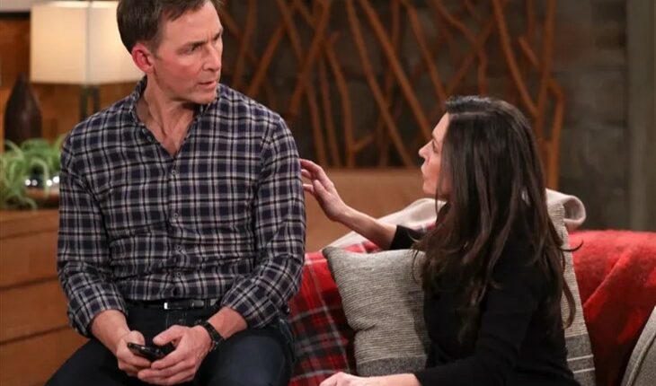 General Hospital – Anna Devane (Finola Hughes)