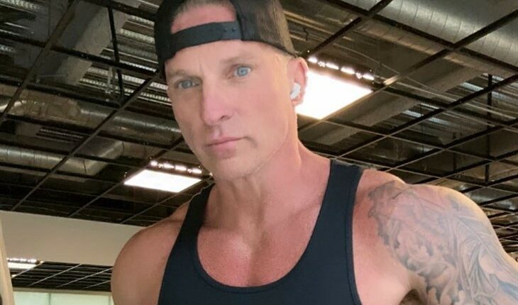 Steve Burton