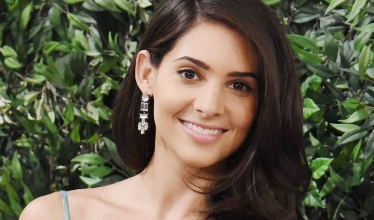 Camila Banus