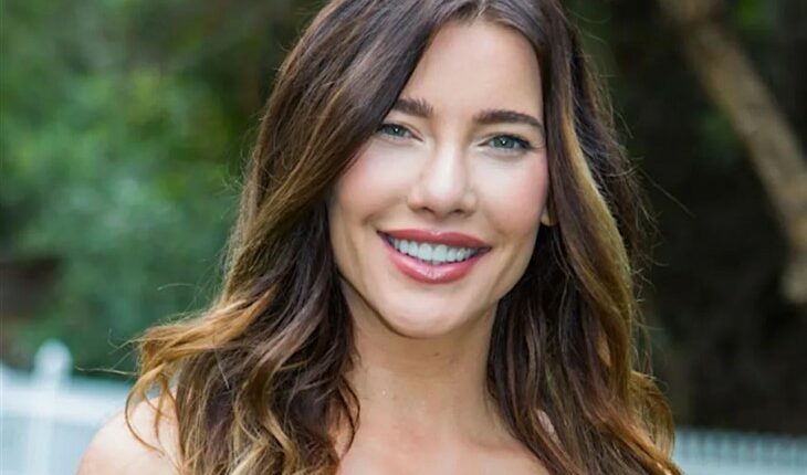 Jacqueline MacInnes Wood