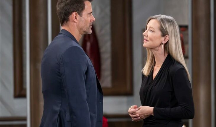 General Hospital – Nina Reeves (Cynthia Watros)