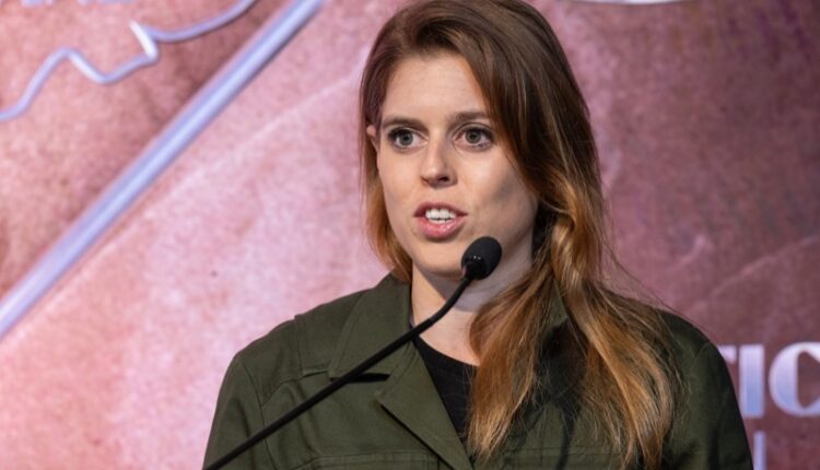 Her,Royal,Highness,Princess,Beatrice,Of,York,Lights,The,Empire