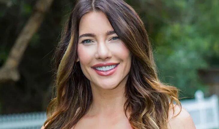 Jacqueline MacInnes Wood