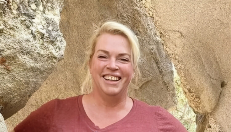 Sister Wives Star Janelle Brown – Instagram