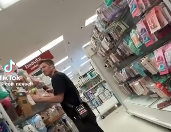 90 Day Fiance Star Loren Allen At Work – TikTok