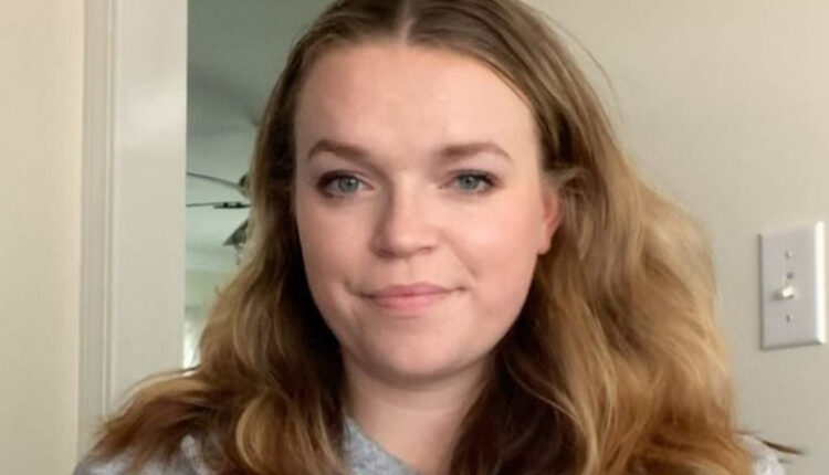 Sister Wives Star Maddie Brown Brush – Instagram