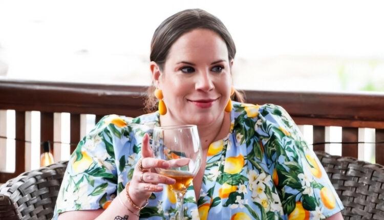 Whitney Way Thore – My Big Fat Fabulous Life – TLC – YouTube