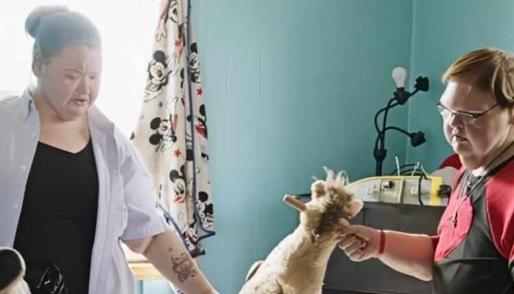 Spring Cleaning Day – Amy Slaton and Tammy Slaton – 1000-Lb Sisters – TLC – Instagram