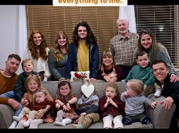 Amy Roloff Posts The Kids On Thanksgiving – Instagram